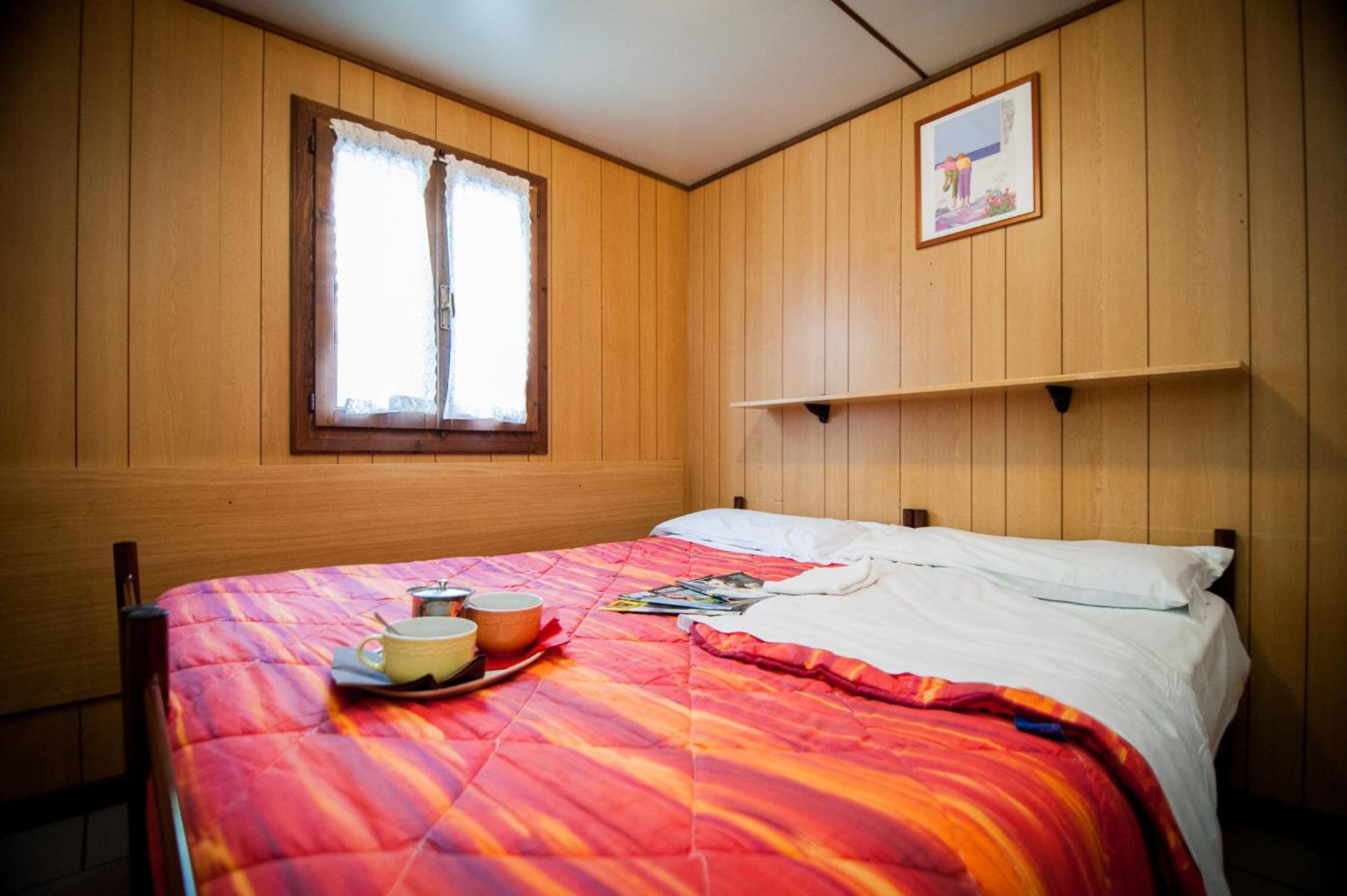 Villaggio Turistico Camping Cervino Antey-Saint-André Eksteriør bilde