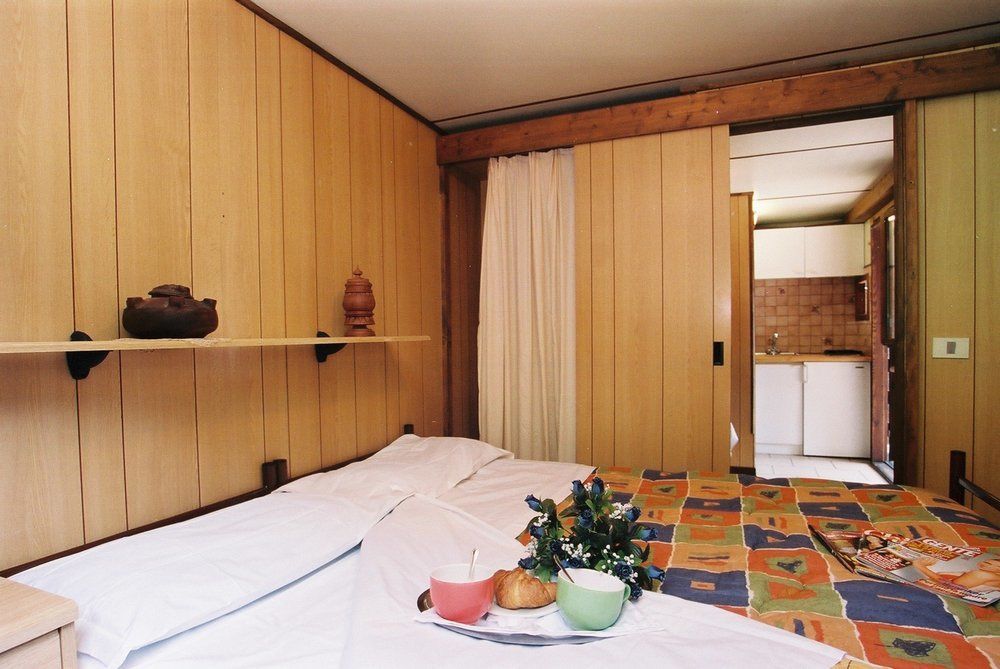 Villaggio Turistico Camping Cervino Antey-Saint-André Eksteriør bilde