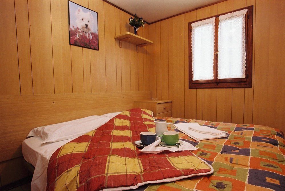 Villaggio Turistico Camping Cervino Antey-Saint-André Eksteriør bilde