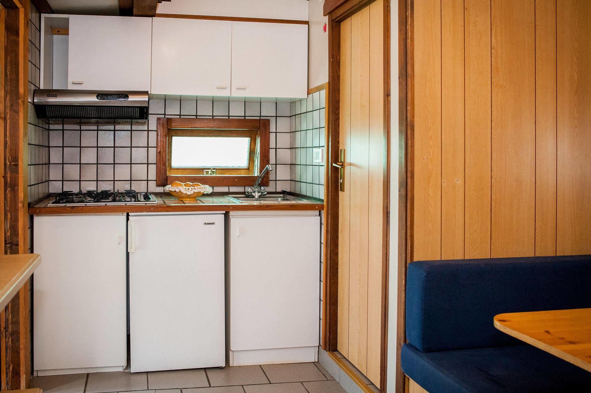 Villaggio Turistico Camping Cervino Antey-Saint-André Eksteriør bilde